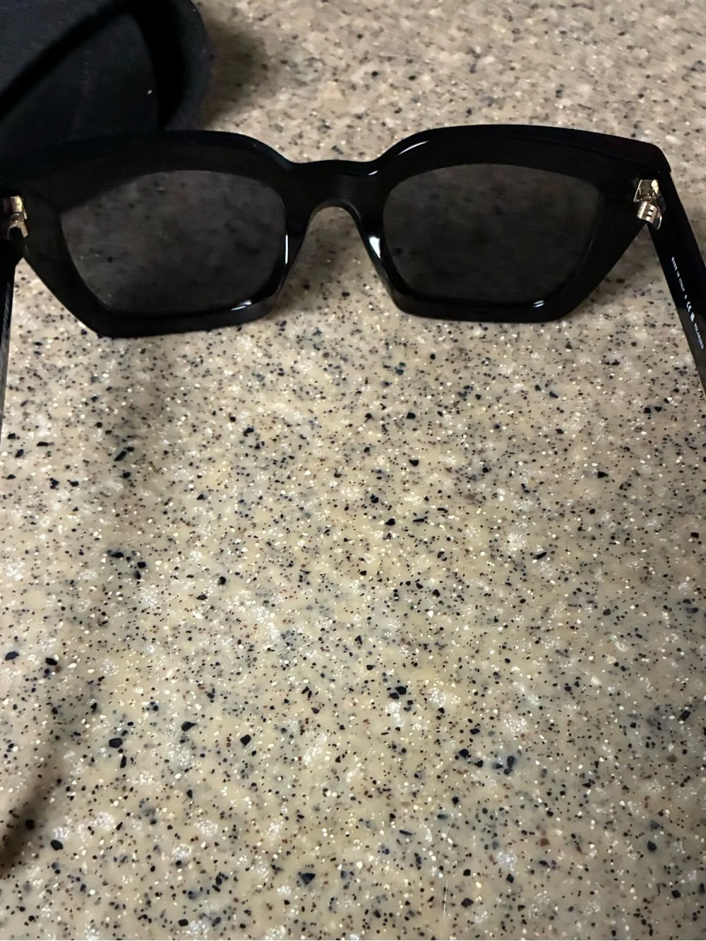 CHANEL classic black